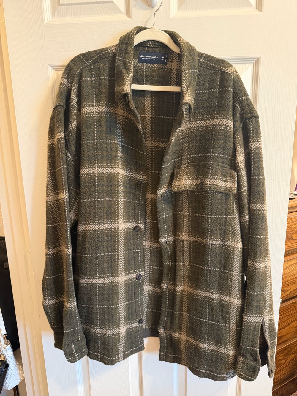 Abercrombie & Fitch Olive Plaid Lightweight Shacket